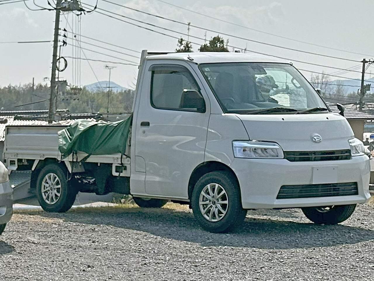 Grandmax Pickup Rental Labuan Bajo